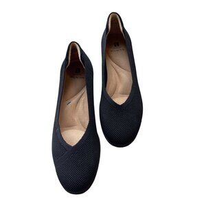 White mountain women’s comfort flat shoe black